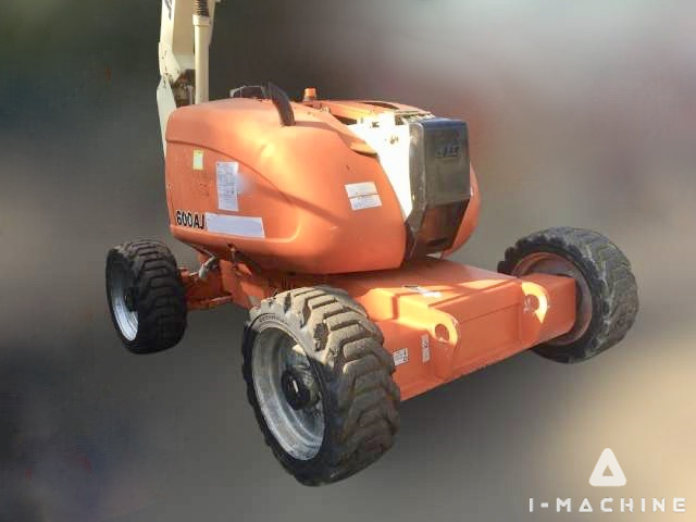 JLG 600AJ