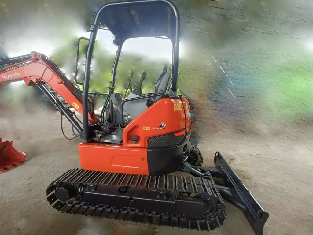 KUBOTA U30-6