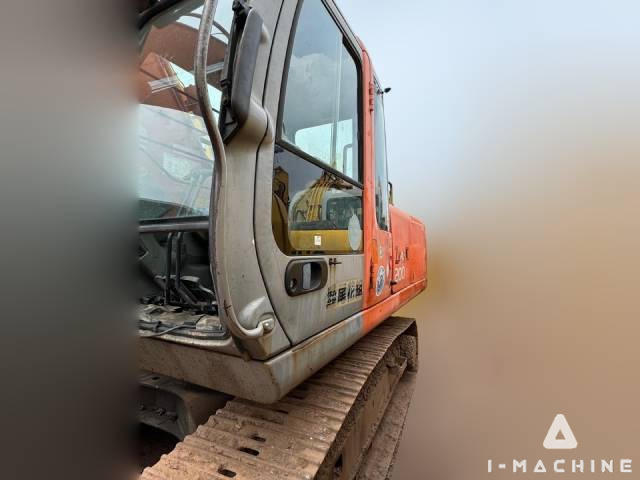 HITACHI ZX200-1