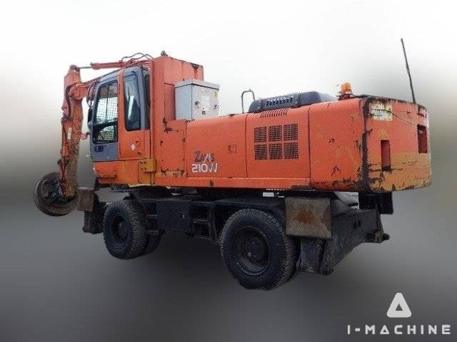 HITACHI ZX210W