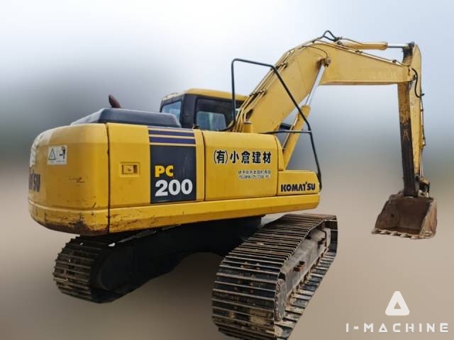 KOMATSU PC200-7