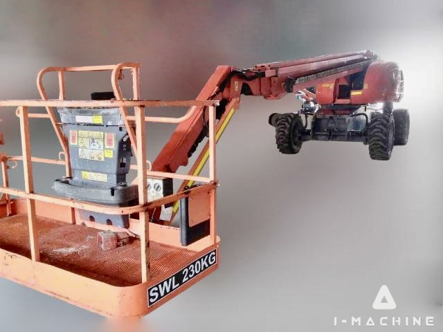 JLG 660SJ