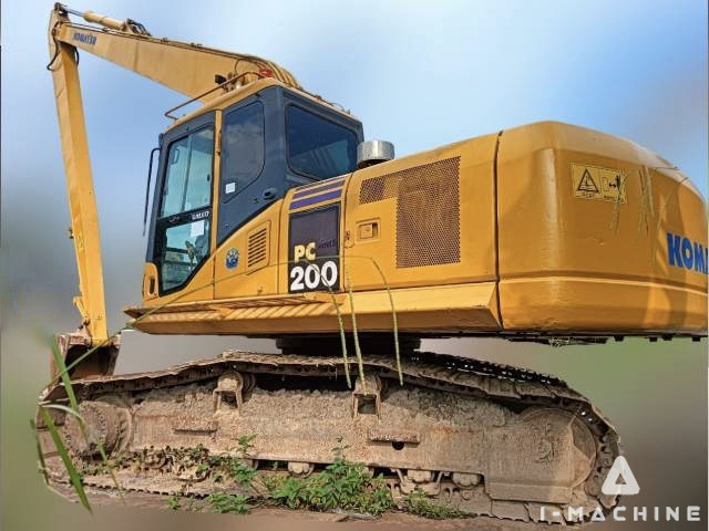 KOMATSU PC200-7