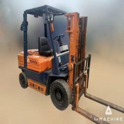 Forklifts TOYOTA 5FD25 Diesel Forklift MALAYSIA, JOHOR