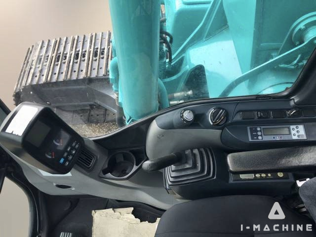 KOBELCO SK200-8