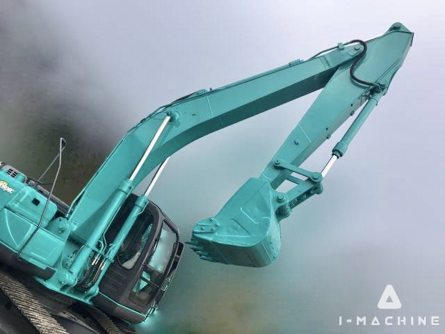 KOBELCO SK200-8