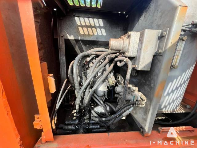 HITACHI EX120-5