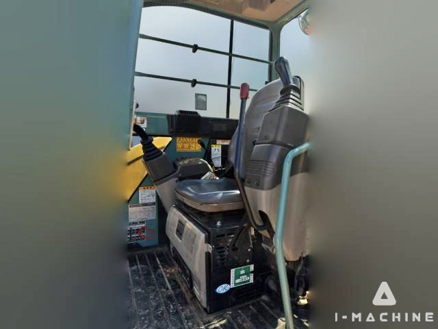 YANMAR VIO70-3