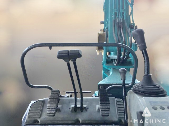 KOBELCO SK045