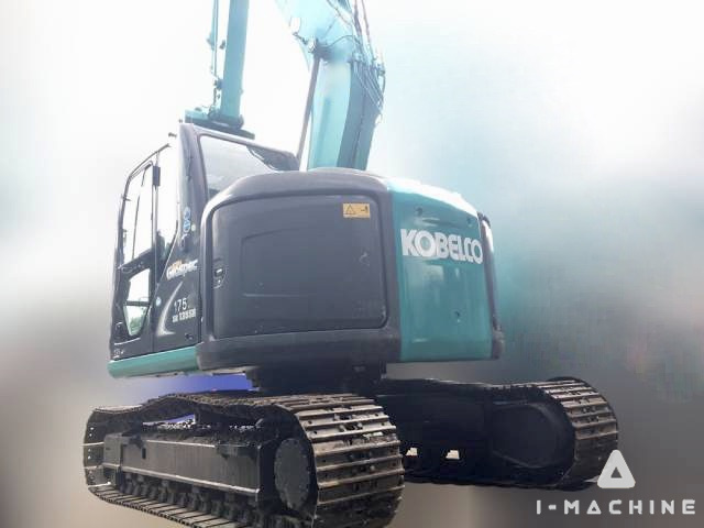 KOBELCO SK135SR-2