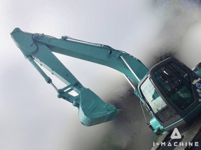 KOBELCO SK135SR-2