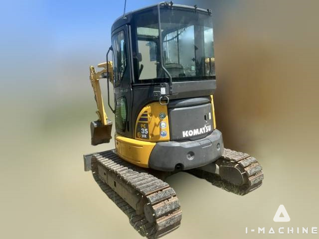 KOMATSU PC35MR-2