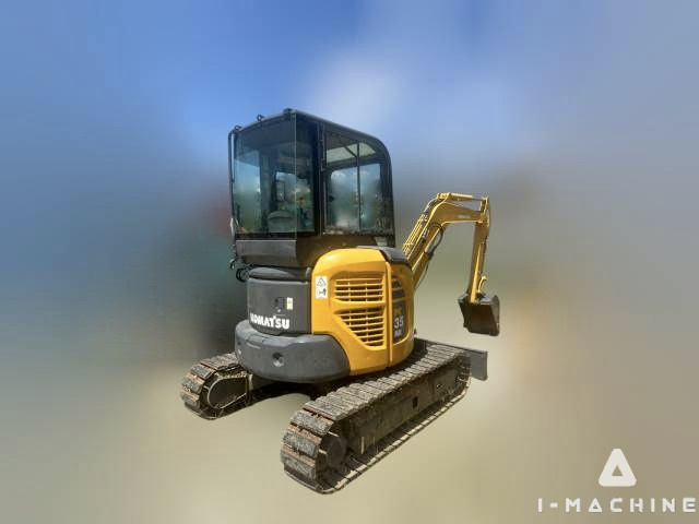 KOMATSU PC35MR-2