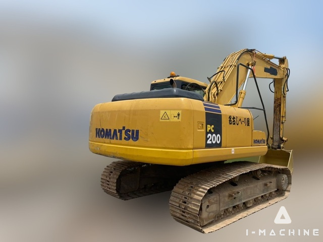 KOMATSU PC200-7