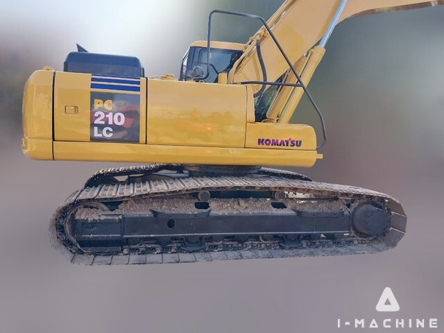 KOMATSU PC210-7