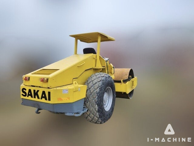 SAKAI SV520D