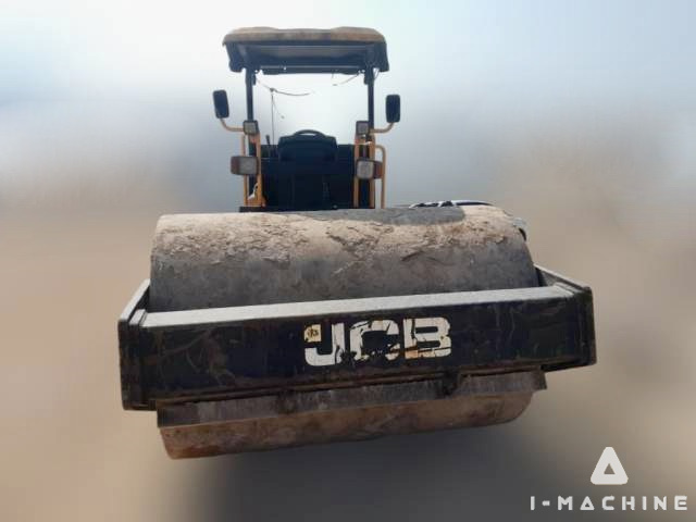 JCB 116D