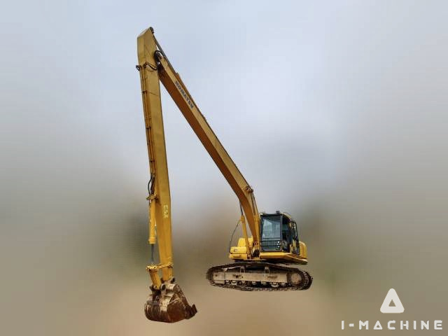 KOMATSU PC200-7