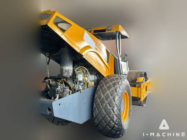 BOMAG BW211D-40