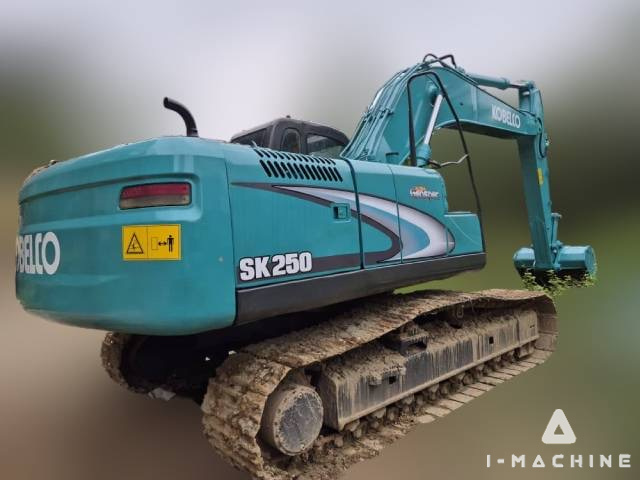 KOBELCO SK250-8