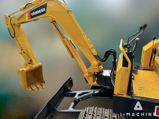 YANMAR B27-1