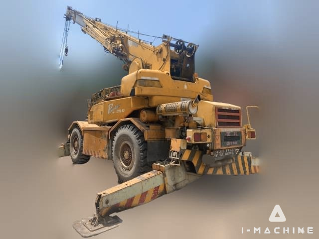 KOBELCO RK250-3