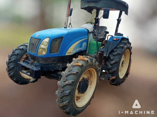 NEW HOLLAND T5050