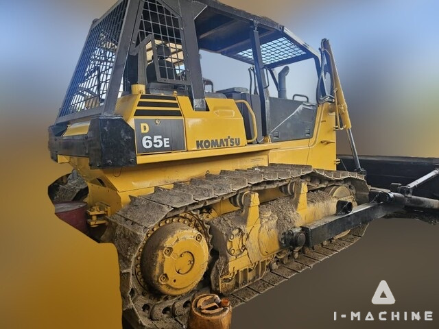 KOMATSU D65-12