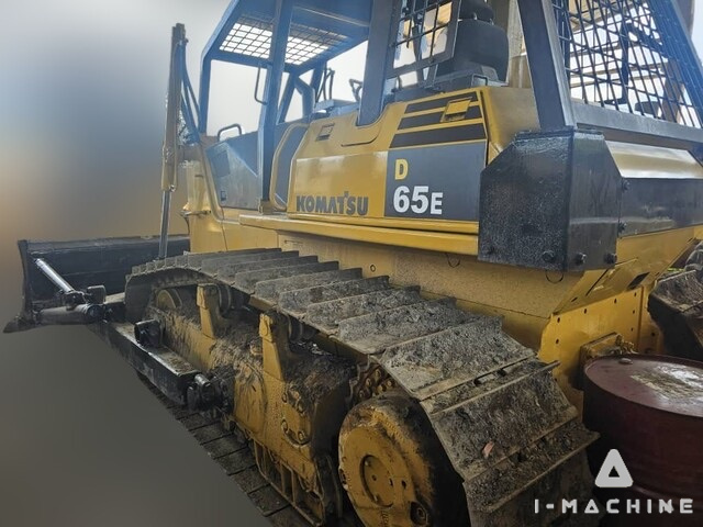 KOMATSU D65-12