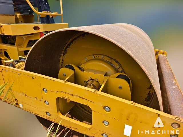 CATERPILLAR CS533E