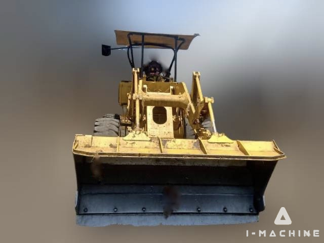 CATERPILLAR 930