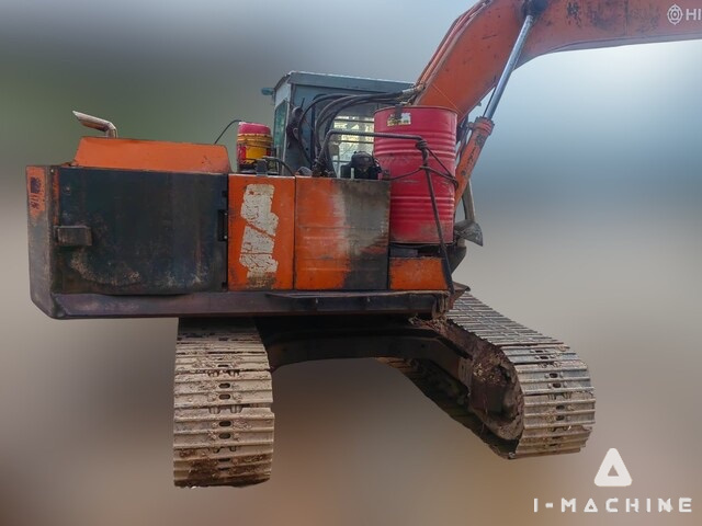 HITACHI UH045-7