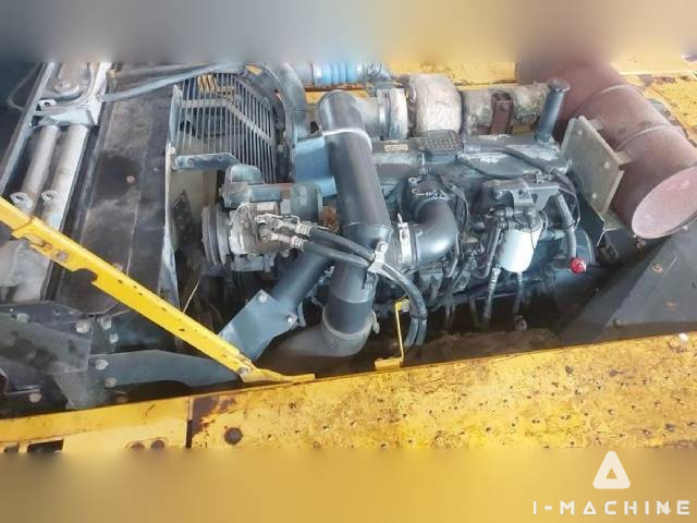 KOMATSU PC300LC-8