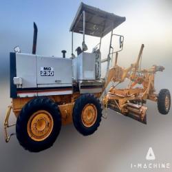 Road Machines MITSUBISHI MG230 Motor Grader MALAYSIA, JOHOR