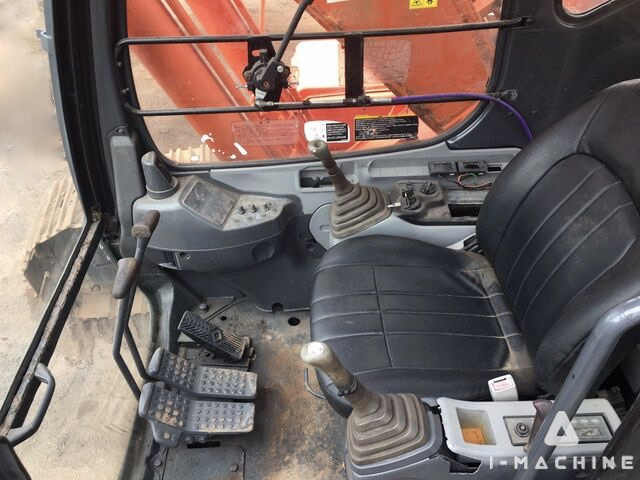 HITACHI EX200-5