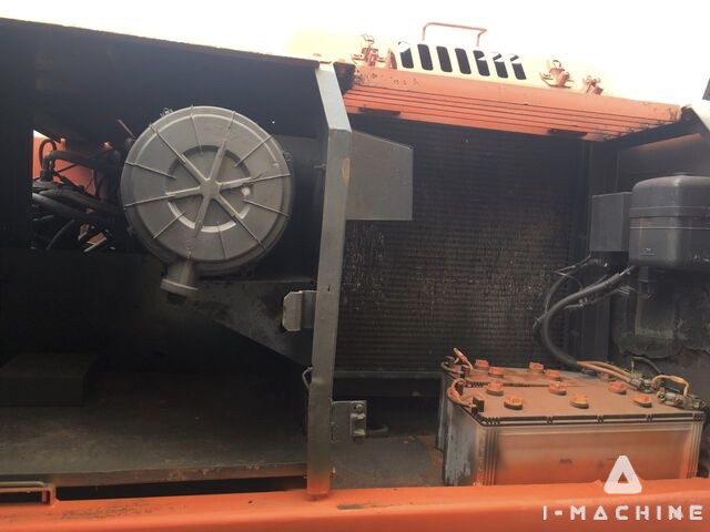 HITACHI EX200-5
