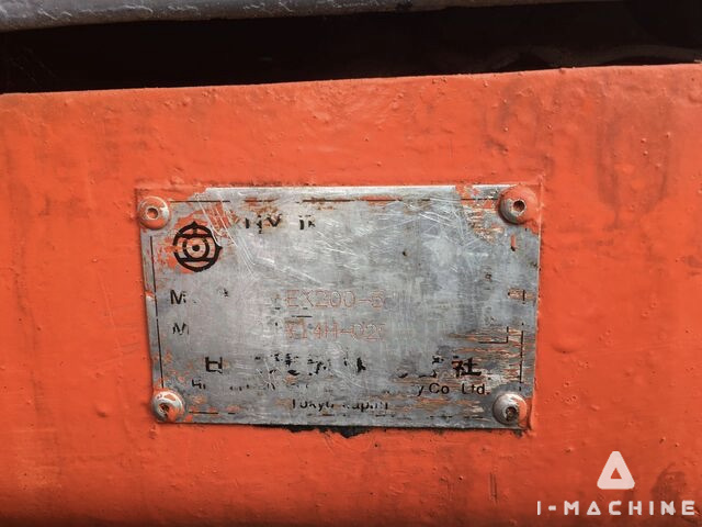 HITACHI EX200-5