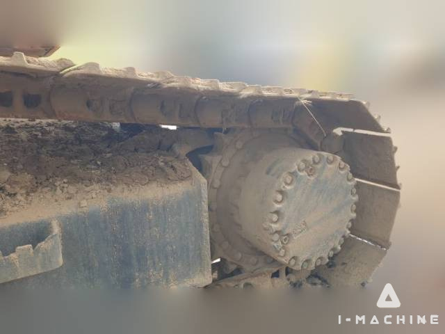 KOMATSU PC288U