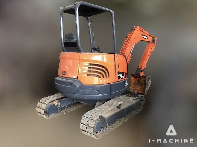 DOOSAN DX35Z