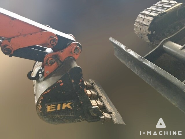 DOOSAN DX35Z