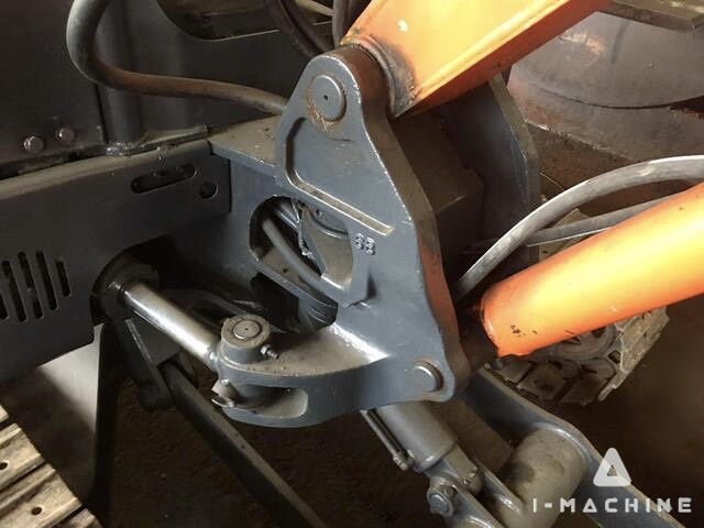 DOOSAN DX35Z