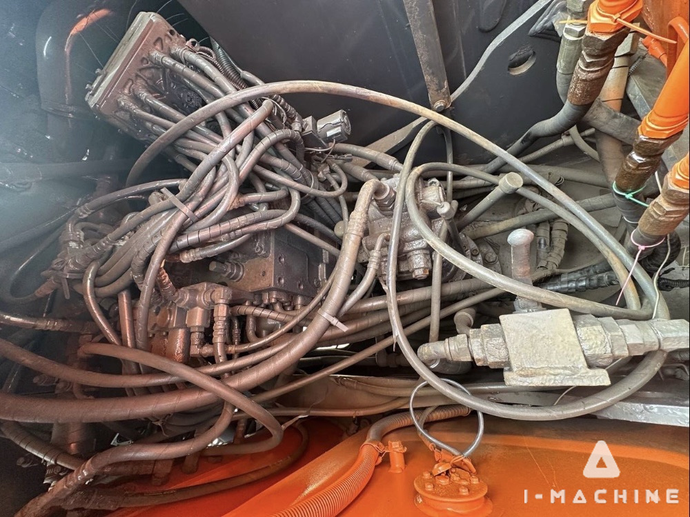 HITACHI ZX130-5G