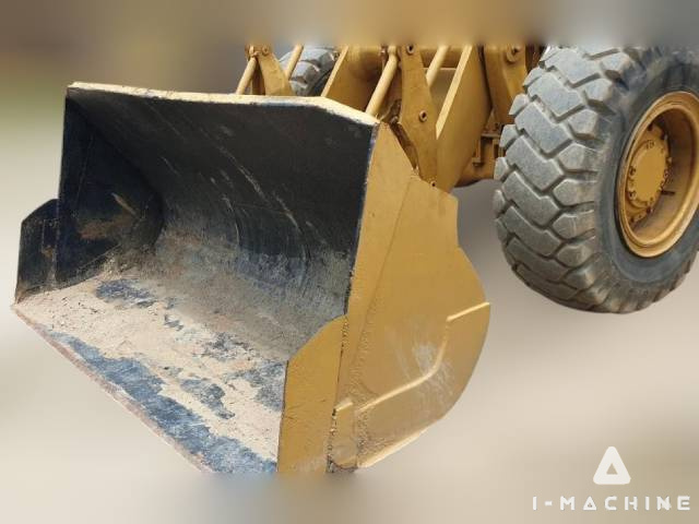 CATERPILLAR 930