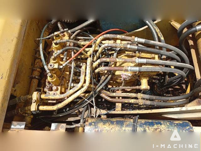 KOBELCO SK200-3