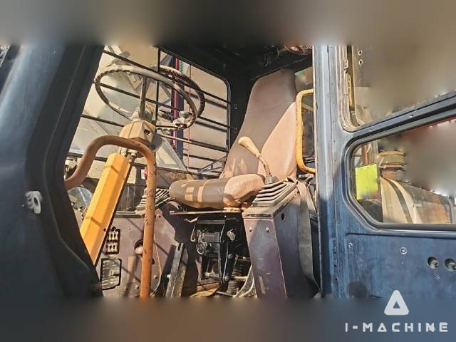 HITACHI EX160WD-2
