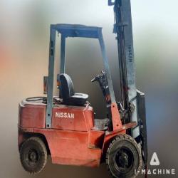 Forklifts NISSAN FJ02A25D Diesel Forklift MALAYSIA, JOHOR