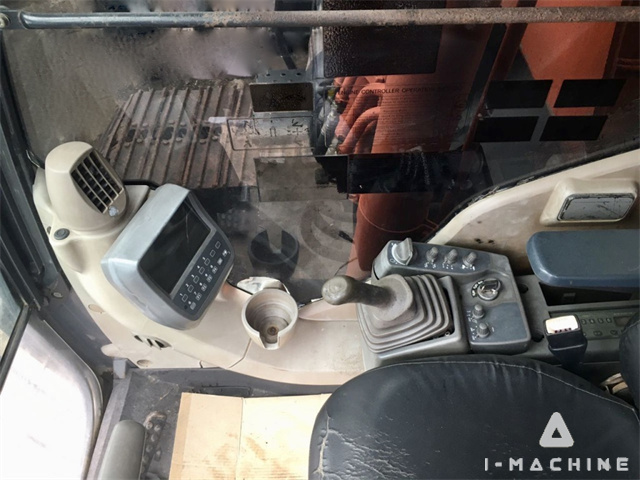HITACHI ZX200-3