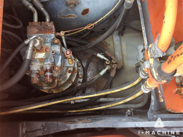 HITACHI ZX200-3