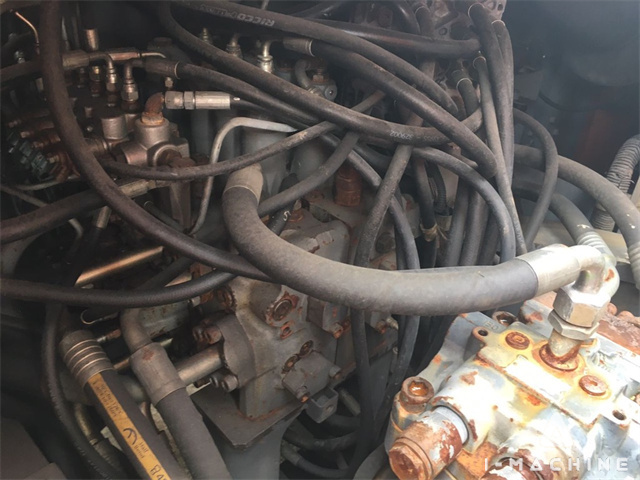 HITACHI ZX200-3