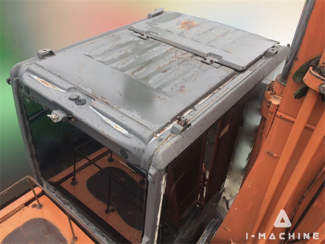 HITACHI ZX200-3